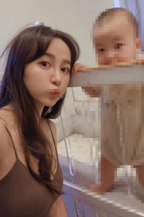 悅悅~162~47kg~D~25歲  #單親媽媽  #中部  悅悅是一位單親媽媽...