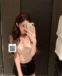 【 高雄 】性感辣妹《小薇》 160 C 23歲