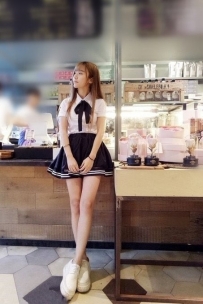 小果166 C 22 47  #高雄     外貌可愛甜美的鄰家型女孩 乖乖牌...