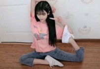 依依 152 B罩杯 43kg 18歲  #南部  溫柔體貼小朋友  家裡近期...