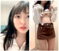 小紫：156 C 20 47  #雙北 這樣可愛聽話的小美眉也下去手按...